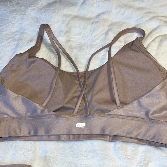 Fabletics & Bally Fitness SZ L - Picture 3 of 5